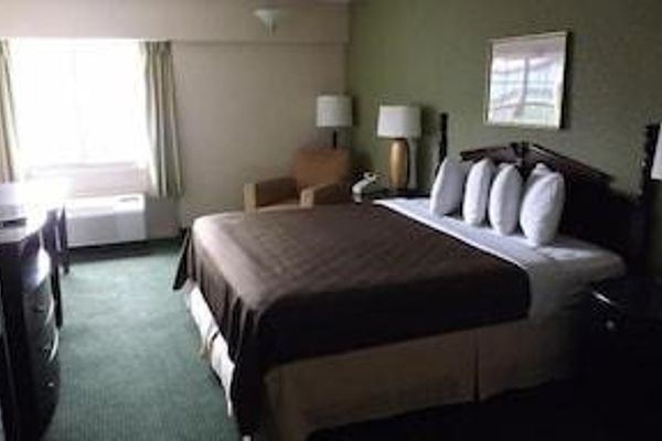 River Valley Inn and Suites (Fort Smith)